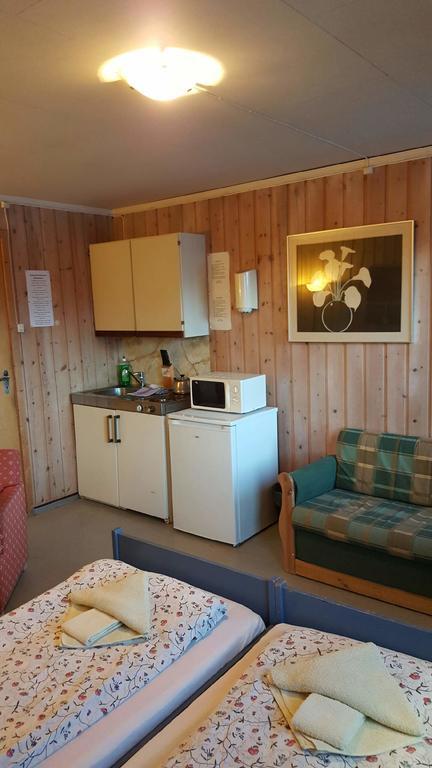 Dombas Motel Екстериор снимка